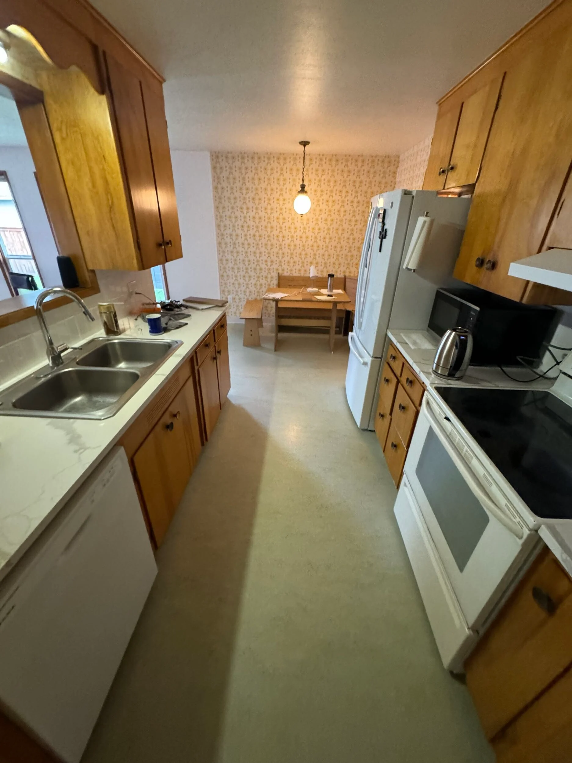 Mid-Century Modern Kitchen Remodel in Vancouver, WA — before