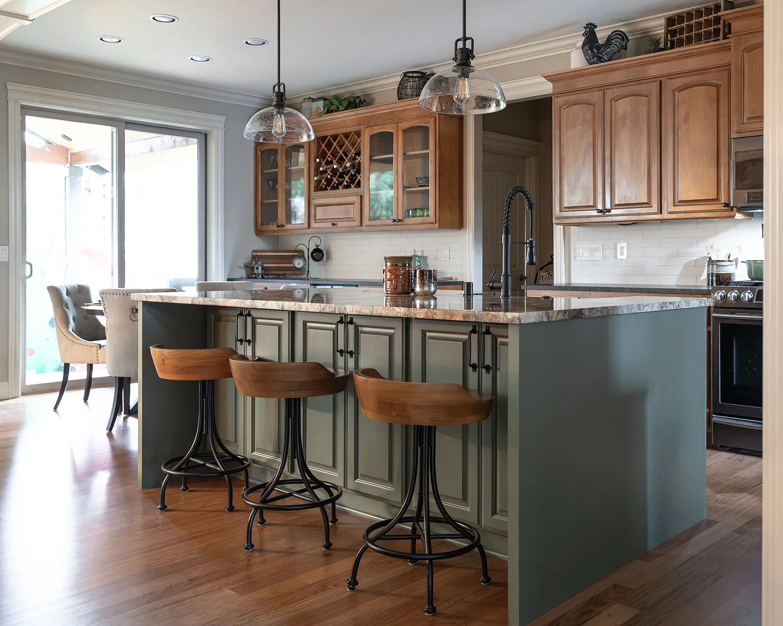 Transitional Two-Tone Kitchen Remodel in Vancouver, WA