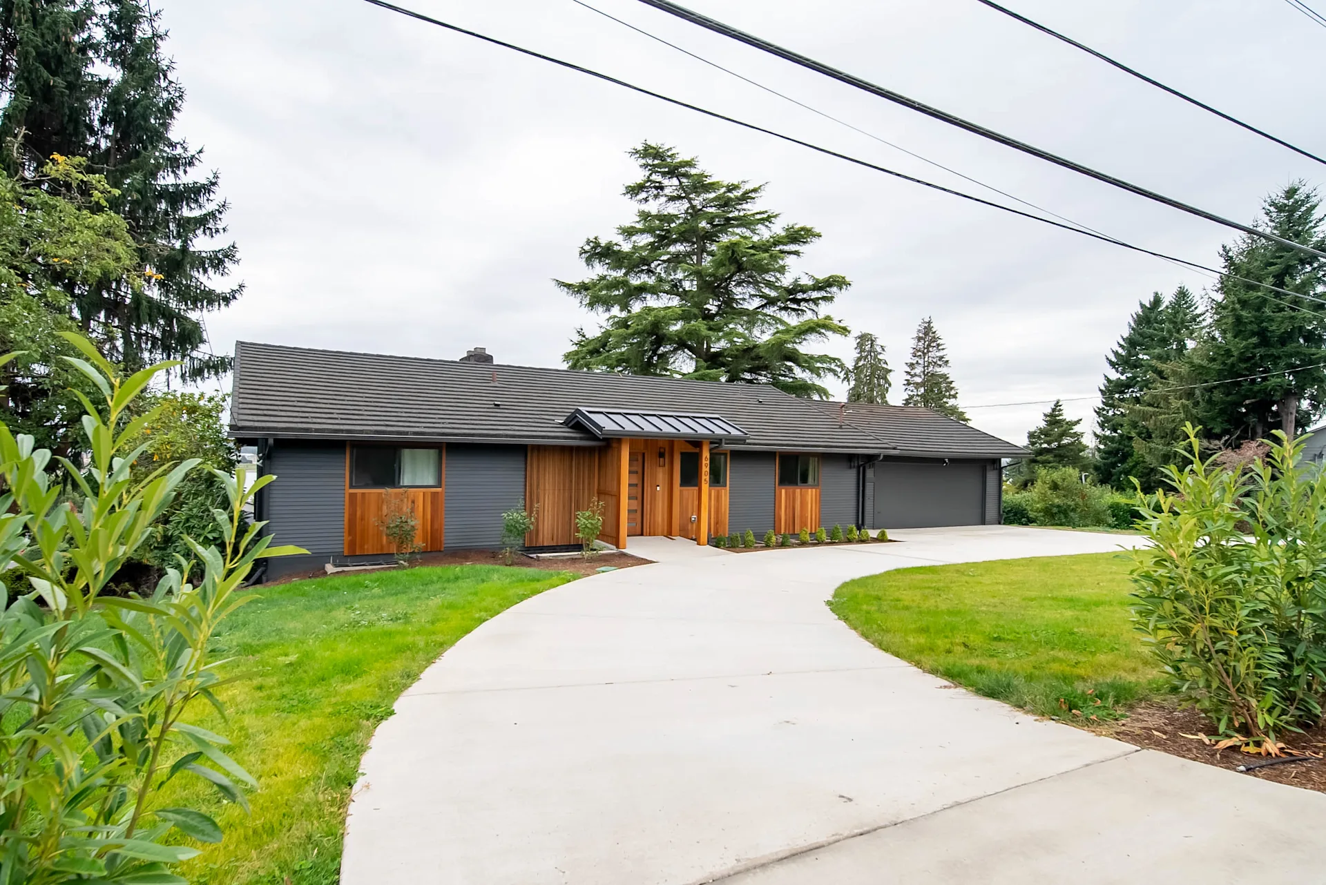 Mid-Century Ranch Exterior Refresh in Vancouver, WA
