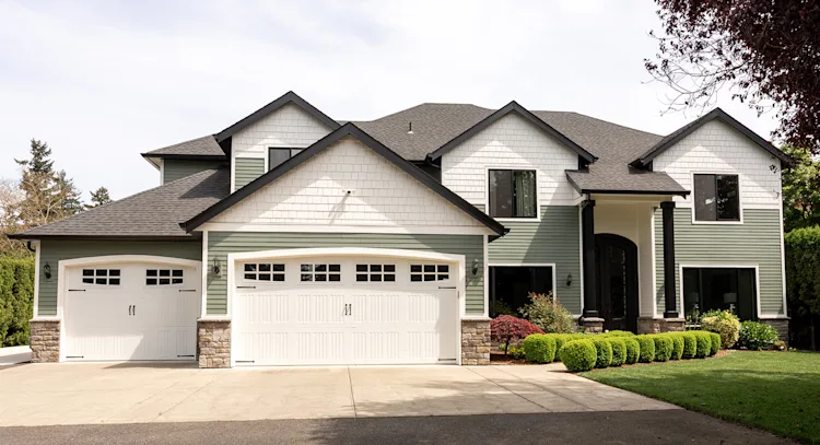 Seamless **Renovation** Done *Without* Disrupting Your Life