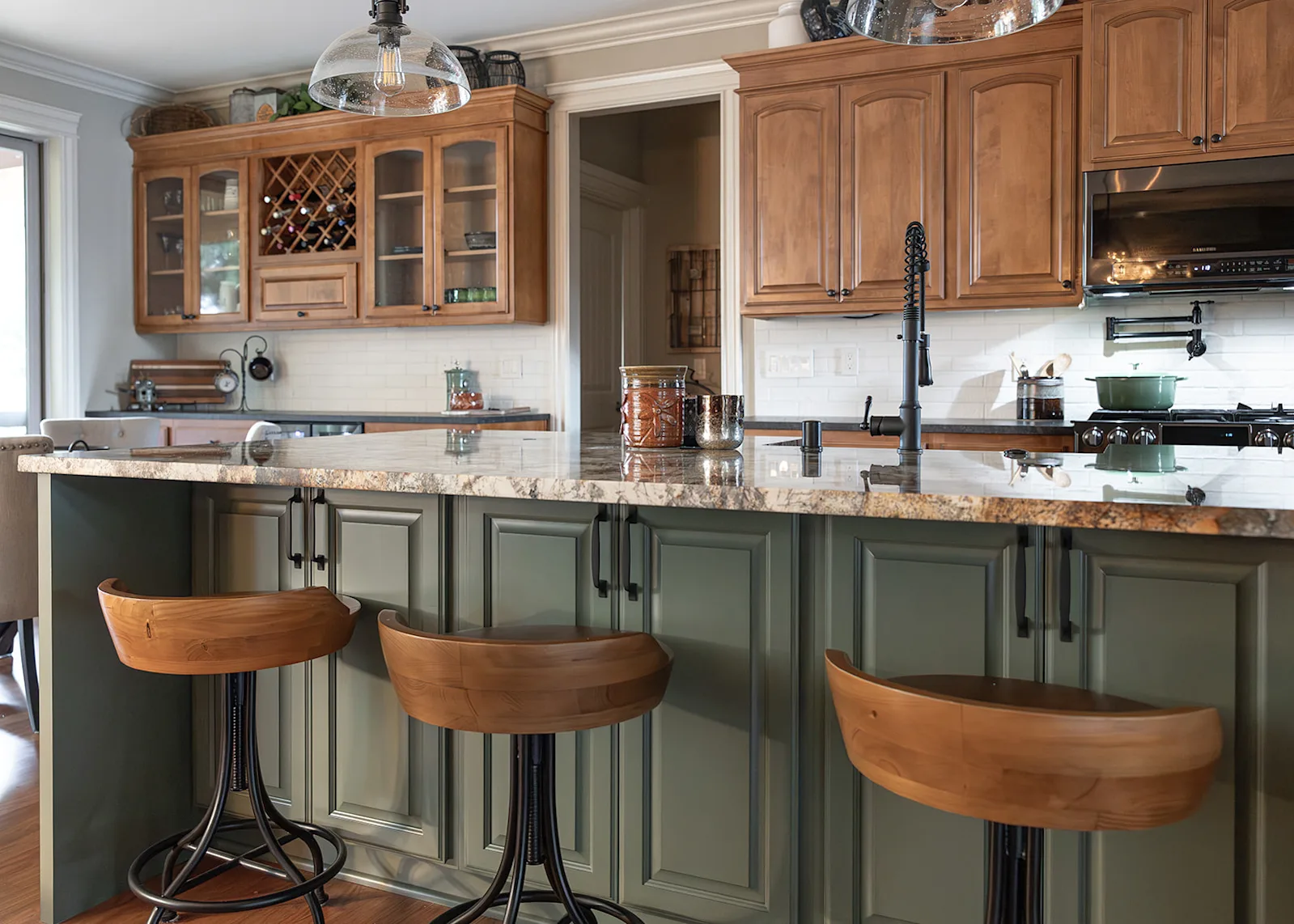 Transitional Two-Tone Kitchen Remodel in Vancouver, WA