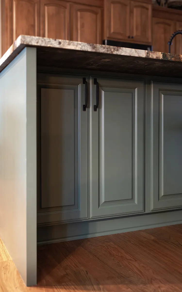 Transitional Two-Tone Kitchen Remodel in Vancouver, WA