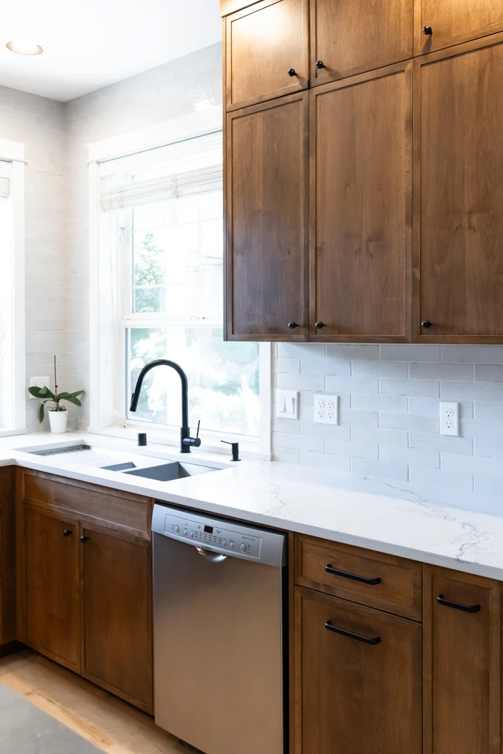 Beautifully Updated Kitchen in Camas, WA