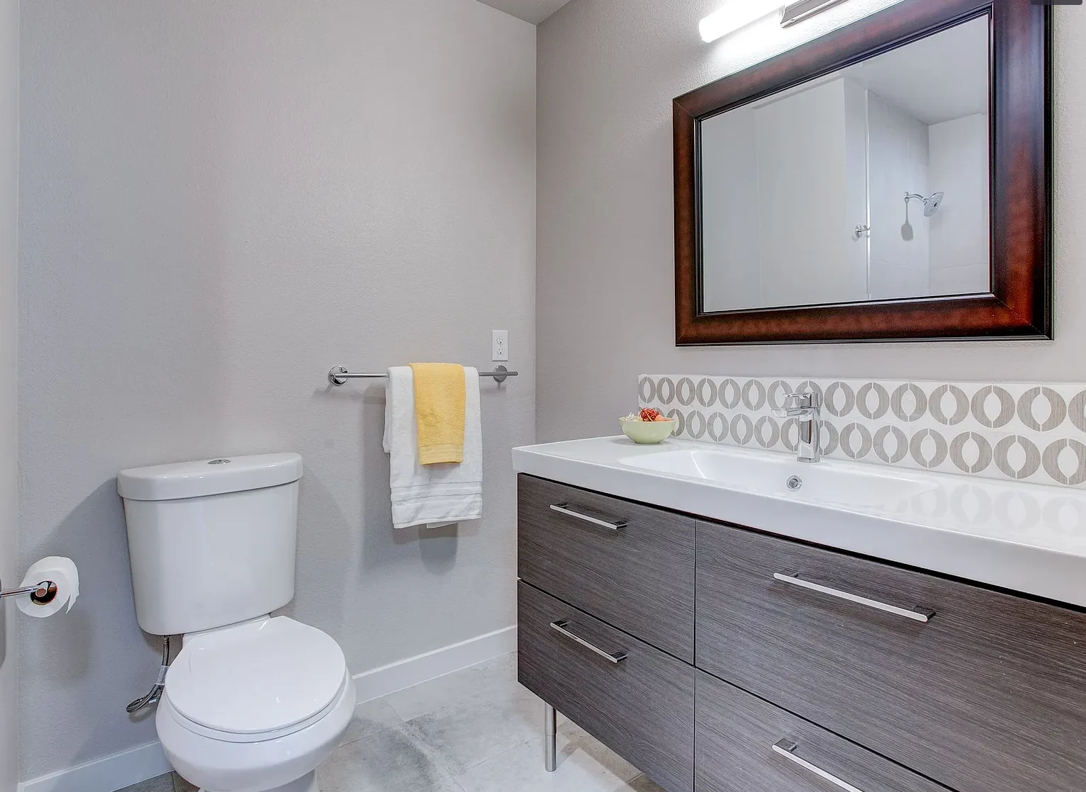 Mid-Century Modern Whole-Home Remodel in Vancouver, WA — before