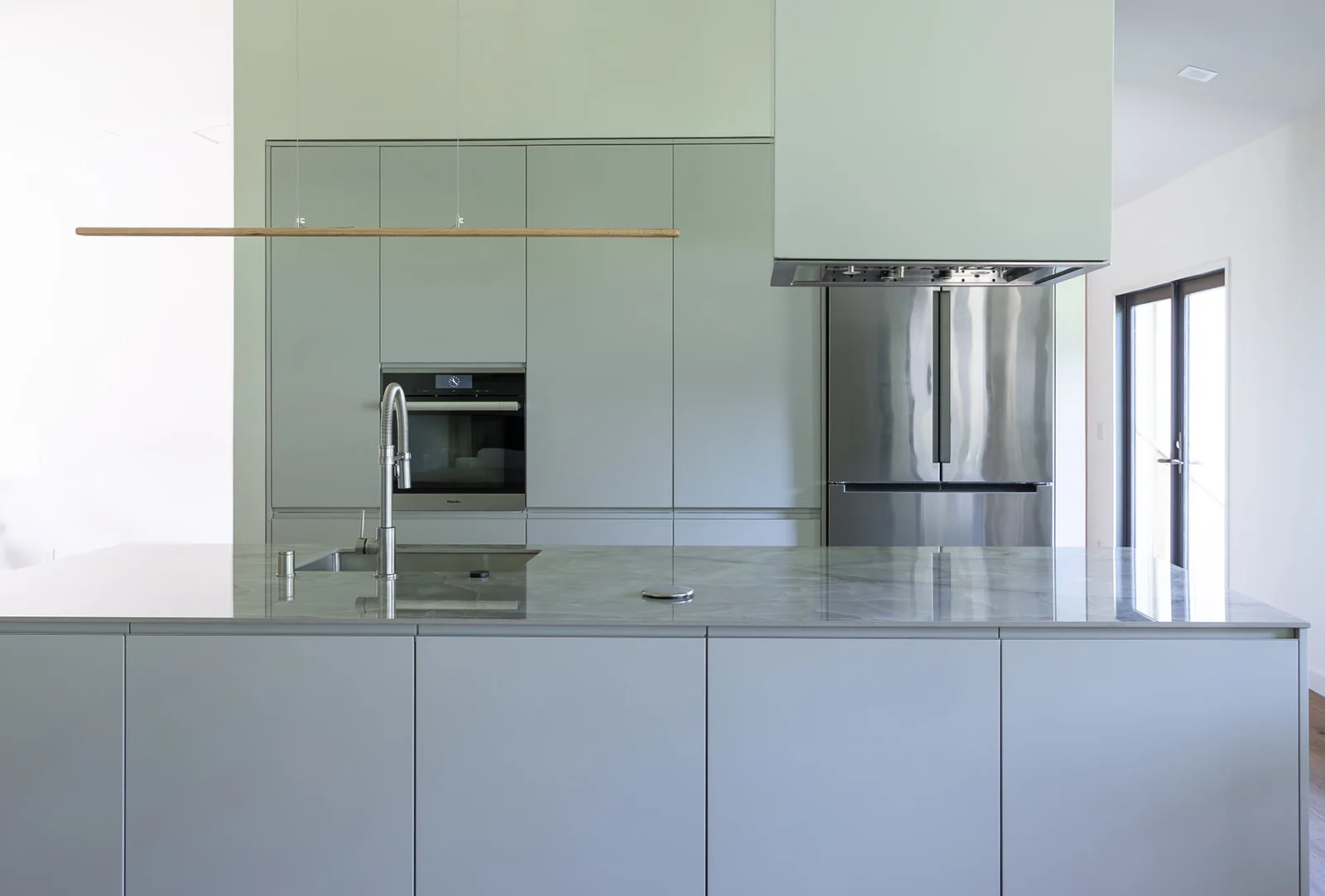 Minimalist Modern Kitchen and Living Remodel in Vancouver, WA