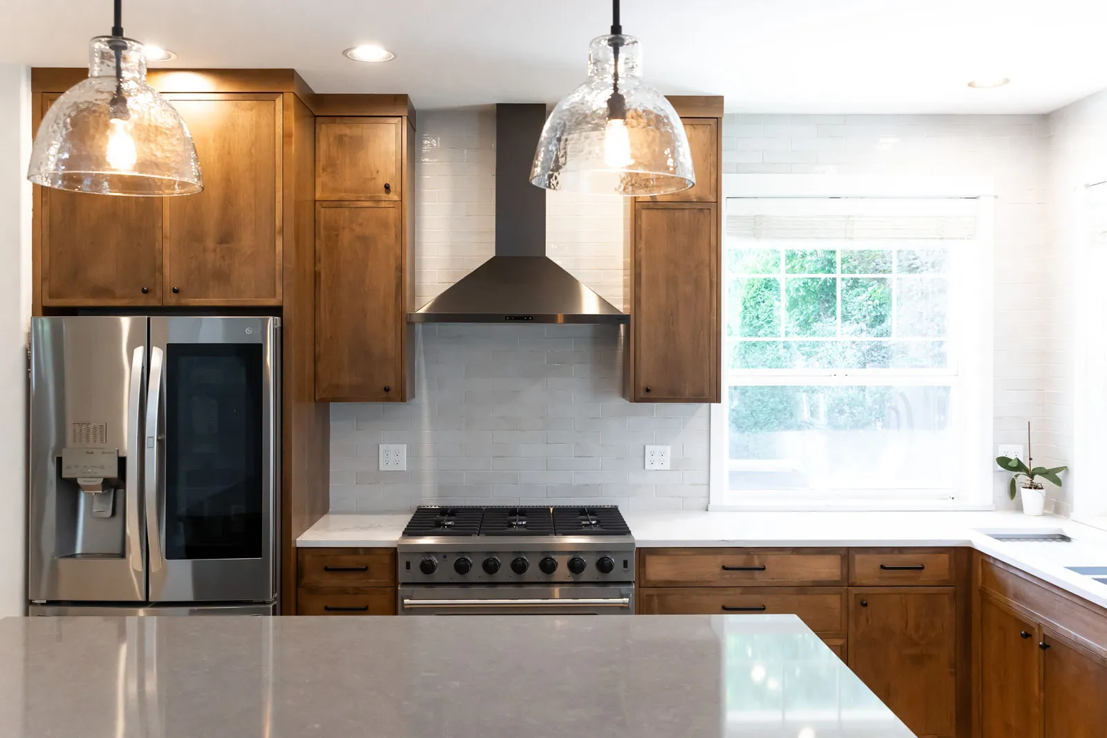 Beautifully Updated Kitchen in Camas, WA