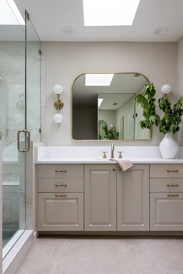 Traditional kitchen and bath remodel with arched detailing in Vancouver, WA