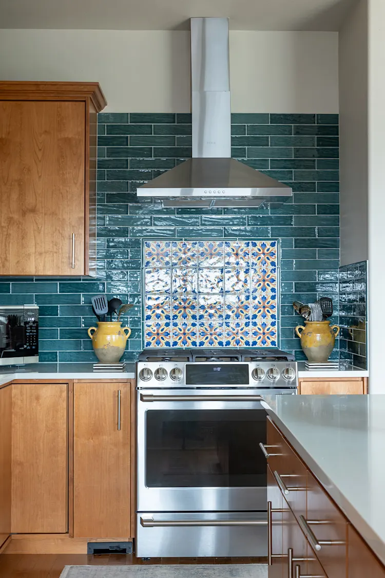 Modern Kitchen Remodel in Vancouver, WA