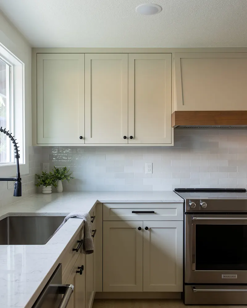 Modern Kitchen Remodel in Vancouver, WA